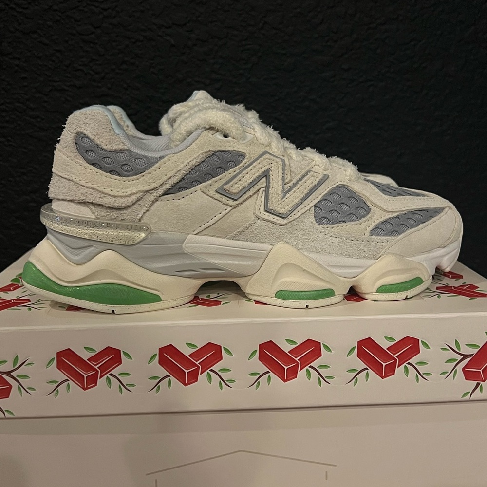 New balance x Bricks & Wood 9060.